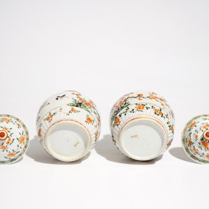Une paire de vases couverts en porcelaine de Chine famille verte, Kangxi — photo 6
