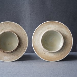 Une paire de vases couverts en porcelaine de Chine famille verte, marque de Kangxi, 19ème — photo 12