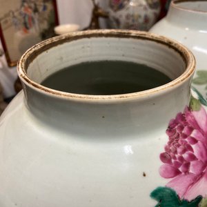 Une paire de vases couverts en porcelaine de Chine qianjiang cai, 19/20ème — photo 20