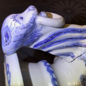 Une paire de vases d'autel en faïence de Delft en bleu et blanc à décor de chinoiserie, fin du 17ème — photo 35