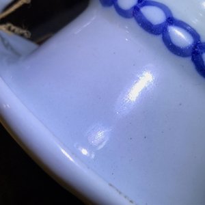 Une paire de vases d'autel en faïence de Delft en bleu et blanc à décor de chinoiserie, fin du 17ème — photo 41