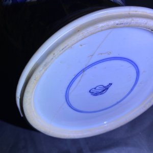Une paire de vases de forme yenyen en porcelaine de Chine en bleu et blanc, Kangxi — photo 25