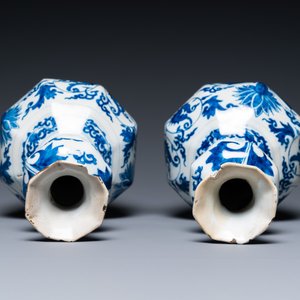 Une paire de vases en faïence de Delft en bleu et blanc, fin du 17ème — photo 5