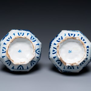 Une paire de vases en faïence de Delft en bleu et blanc, fin du 17ème — photo 6