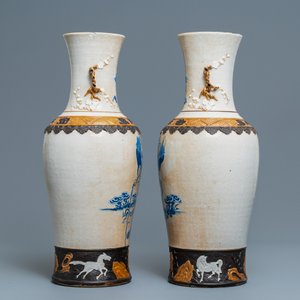 Une paire de vases en porcelaine de Chine dite 'de Nankin' figurant Li Tieguai, 19ème — photo 4