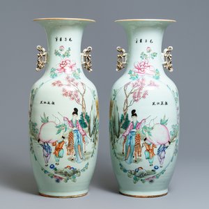 Une paire de vases en porcelaine de Chine famille rose, 19/20ème — photo 1