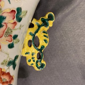 Une paire de vases en porcelaine de Chine famille rose, 19ème — photo 21