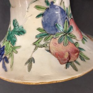 Une paire de vases en porcelaine de Chine famille rose à décor Wu Shuang Pu, 19ème — photo 17