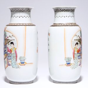 Une paire de vases en porcelaine de Chine famille rose coquille d'oeuf, République, 20ème — photo 4
