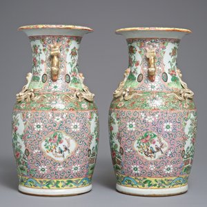 Une paire de vases en porcelaine de Chine famille rose de Canton à fond rose, 19ème — photo 2