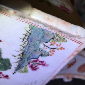 Une paire de vases en porcelaine de Chine famille rose et faux marbre, Qianlong — photo 49