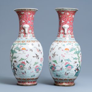 Une paire de vases en porcelaine de Chine famille rose, marque et époque de Tongzhi — photo 2