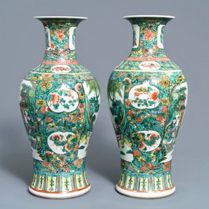 Une paire de vases en porcelaine de Chine famille verte, 19ème — photo 2