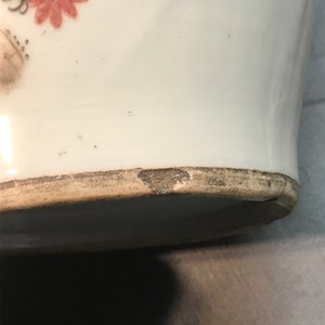 Une paire de vases en porcelaine de Chine qianjiang cai, 19/20ème — photo 7