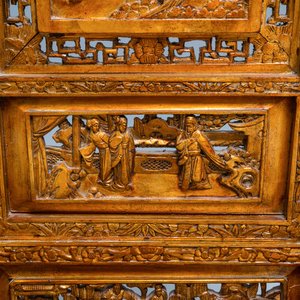 Une paire d'écrans en bois sculpté et doré pour le marché Straits ou Peranakan, 19ème — photo 8