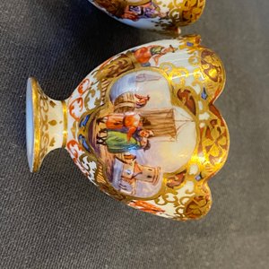 Une paire d'encriers couverts en porcelaine de Meissen à décor 'Kauffahrtei', Allemagne, 18ème — photo 17
