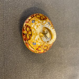 Une paire d'encriers couverts en porcelaine de Meissen à décor 'Kauffahrtei', Allemagne, 18ème — photo 18