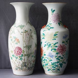 Une paire et deux vases individuels en porcelaine de Chine famille rose, 19ème — photo 10