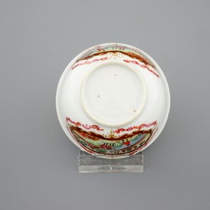 Une partie d'un service à thé en porcelaine de Chine famille rose et doré de style Meissen, Qianlong, 18ème — photo 14