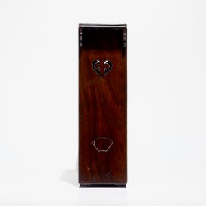 Une petite étagère en bois sculpté, Chine, 19/20ème — photo 4