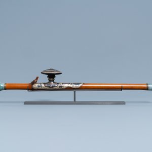 Une pipe à opium en bambou, jadéïte, métal paktong et grès de Yixing, Chine, 19ème — photo 2