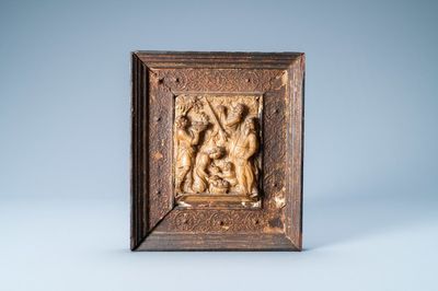 Une plaque en albâtre rehaussé d’or représentant la collection du manna, Malines, marque IT pour Issaak Tissenaken, 1ère moitié du 17ème