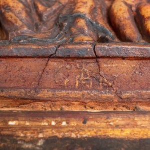 Une plaque en albâtre rehaussé d’or représentant la Vierge et l'Enfant dans un jardin, Malines, marque GNN poss. de Gielis Neins, début du 17ème — photo 4