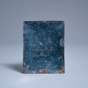 Une plaque en émail peint polychrome représentant une sainte carmélite, signée Jacques Laudin, Limoges, France, fin du 17ème — photo 2