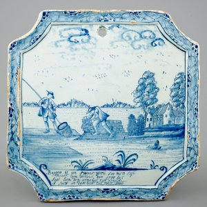 Une plaque en faïence de Delft au sujet de dragage, 18ème — photo 1