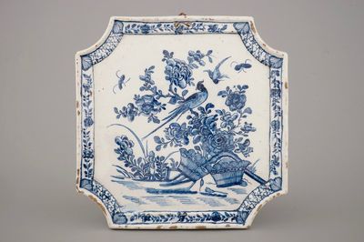 Une plaque quadrangulaire en faïence de Delft, a. 1740