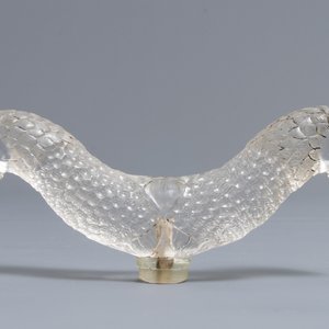 Une poignée en cristal de roche sculpté de style moghol, Inde, 19/20ème — photo 2