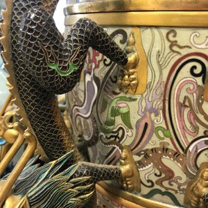 Une réplique du sismographe de Zhang Heng en émaux cloisonnés, Chine, 20ème — photo 20