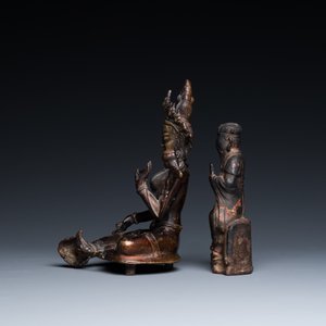 Une sculpture de Wenchang Wang en bronze et une Tara en alliage de cuivre, Chine, Ming et 19/20ème — photo 5