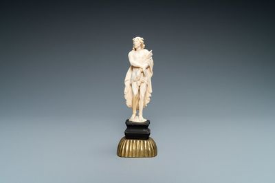 Une statue de Christ en ivoire, 'Ecce Homo', Dieppe, France, 18ème