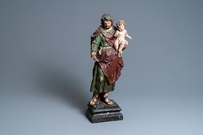 Une statue de Saint Joseph et l’Enfant Jésus en bois sculpté et polychromé, 2ème moitié du 17ème