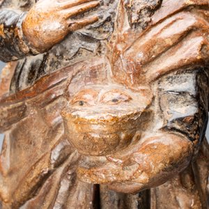 Une statue de Sainte Lucie en pierre polychromée, France, 1ère moitié du 16ème — photo 8
