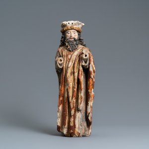 Une statue d'un roi ou prophète en pierre calcaire polychromée, France, 15ème — photo 2