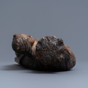 Une statue d'une Vierge à l’enfant en chêne sculpté et polychromé, 1ère moitié du 16ème — photo 6