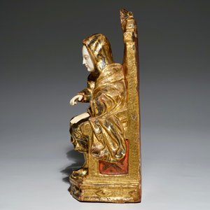 Une statuette de Sainte Anne en ivoire et bois sculpté et doré, Europe du Sud, 17/18ème — photo 5