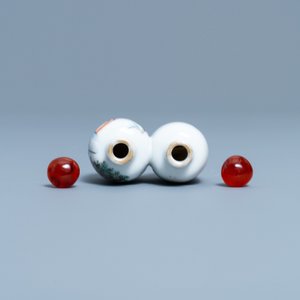 Une tabatière double en porcelaine de Chine famille rose, 19ème — photo 5