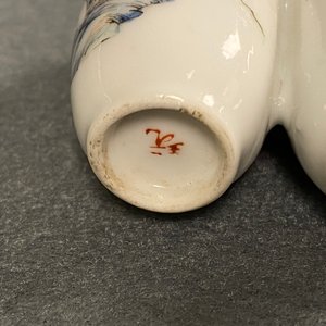 Une tabatière double en porcelaine de Chine famille rose, 19ème — photo 8