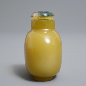 Une tabatière en jade jaune, Chine, 18ème — photo 2