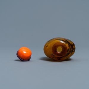 Une tabatière en verre peint à l'intérieur à décor de sauterelles, attr. à Xue Shaofu, ca. 1900 — photo 5