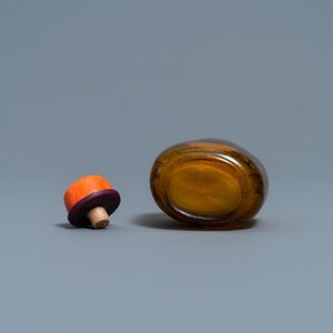 Une tabatière en verre peint à l'intérieur à décor de sauterelles, attr. à Xue Shaofu, ca. 1900 — photo 6