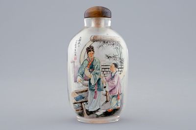 Une tabatière en verre peint à l'intérieur, Chine, 19/20ème