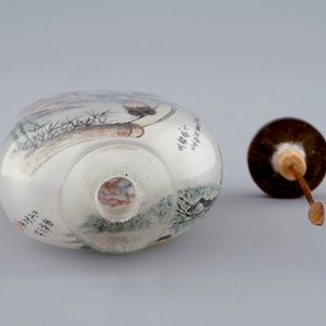 Une tabatière en verre peint à l'intérieur, Chine, 19/20ème — photo 5