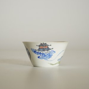 Une tasse à vin en porcelaine de Chine coquille d'oeuf à décor de "Dragon et phénix", Yongzheng — photo 13