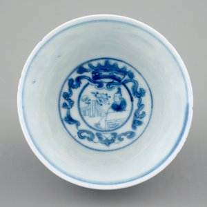 Une tasse et soucoupe en porcelaine de Chine bleu et blanc, Kangxi — photo 7
