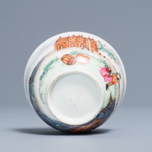 Une tasse et soucoupe en porcelaine de Chine de style Meissen à décor de Pierre le Grand, Qianlong — photo 8