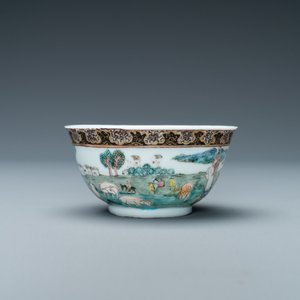 Une tasse et soucoupe en porcelaine de Chine famille rose à décor de la récolte, Yongzheng — photo 6